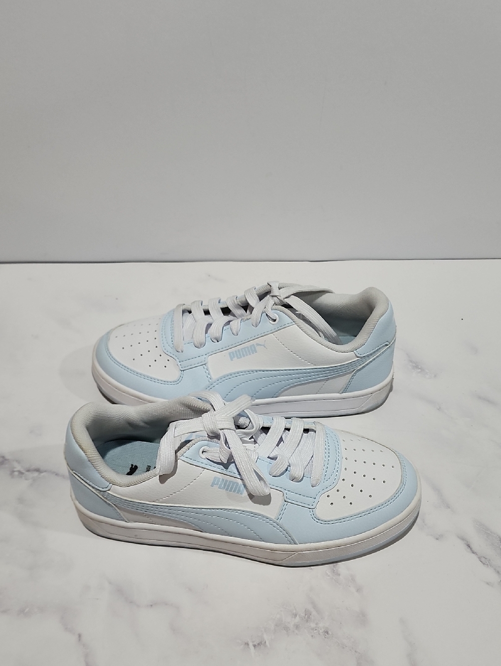 Puma  White and Blue Sneakers